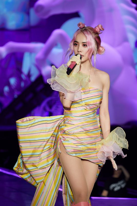 蔡依林 ugly beauty 2020世界巡回演唱会高雄站 hebe 惊喜现身与jolin