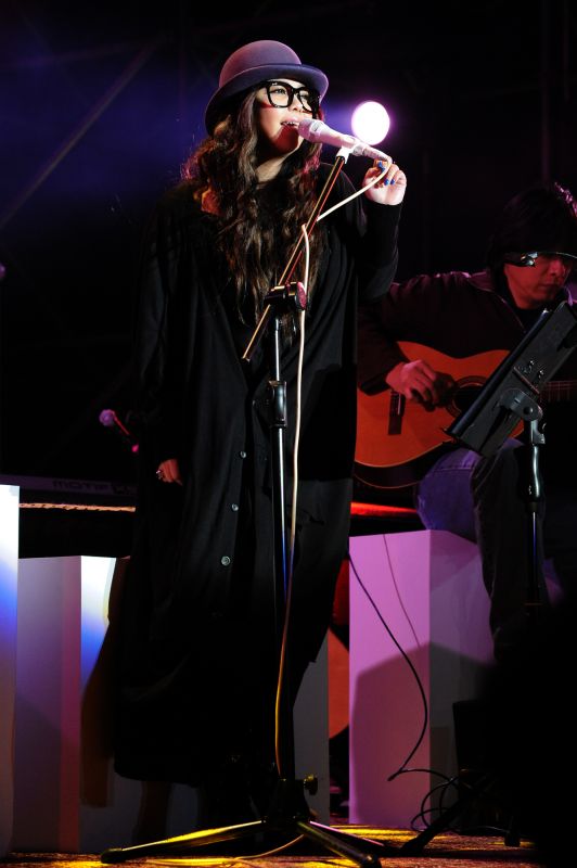 img1387768337.jpg