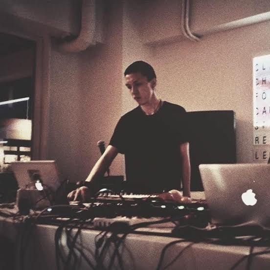 img1447860530.jpg