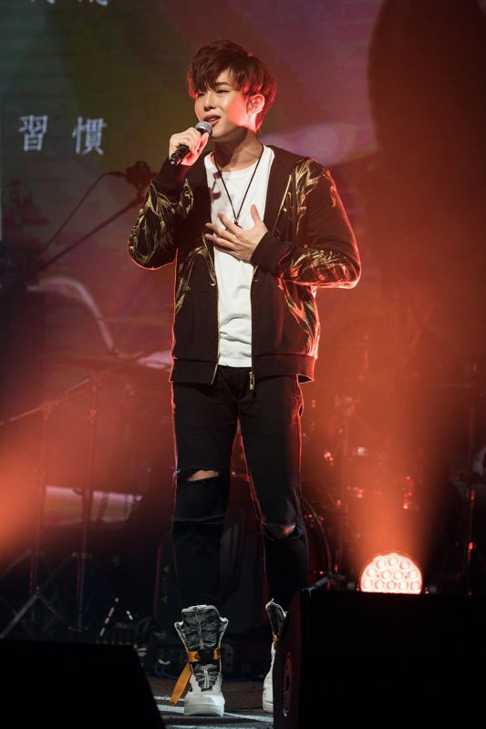 img1513003288.jpg