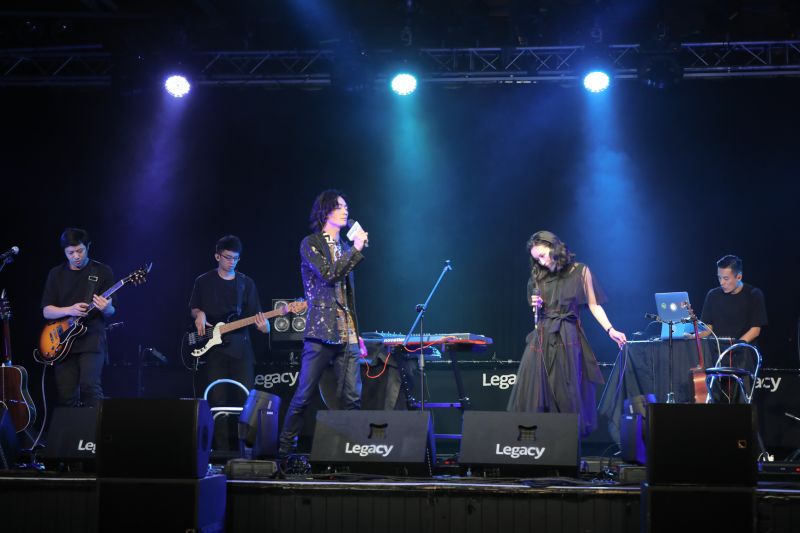 img1494062378.jpg