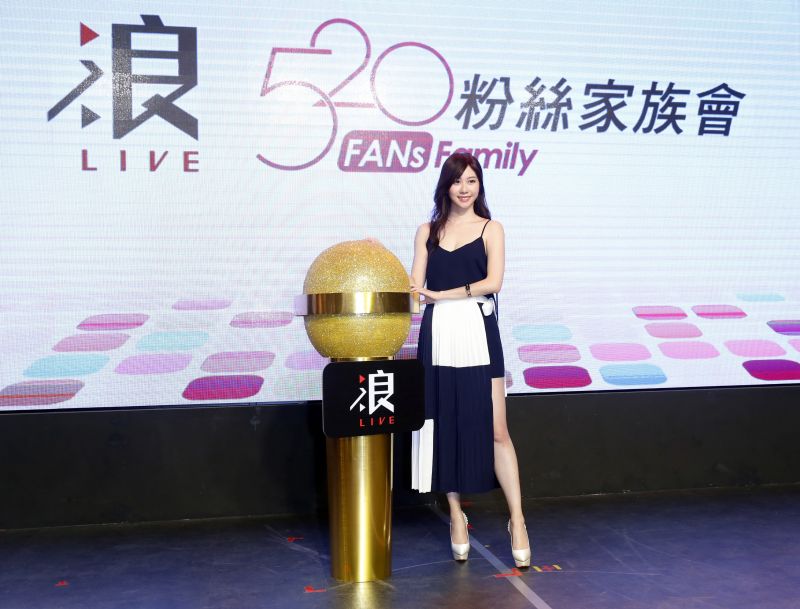 img1495465465.jpg