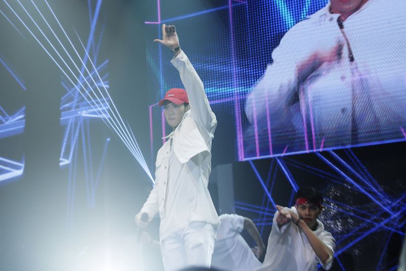 img1532615380.jpg