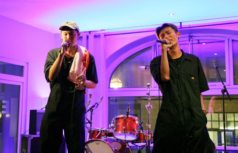 img1545570241.jpg