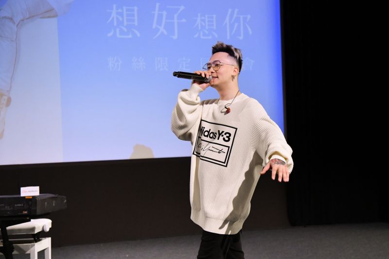 img1577092045.jpg
