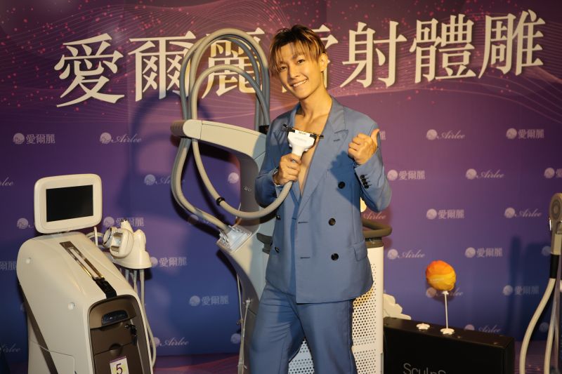 img1648733448.jpg