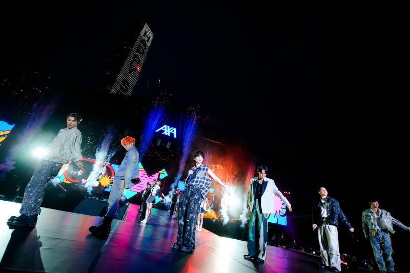 img1744188950.jpg