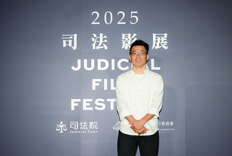 img1761027843.jpg