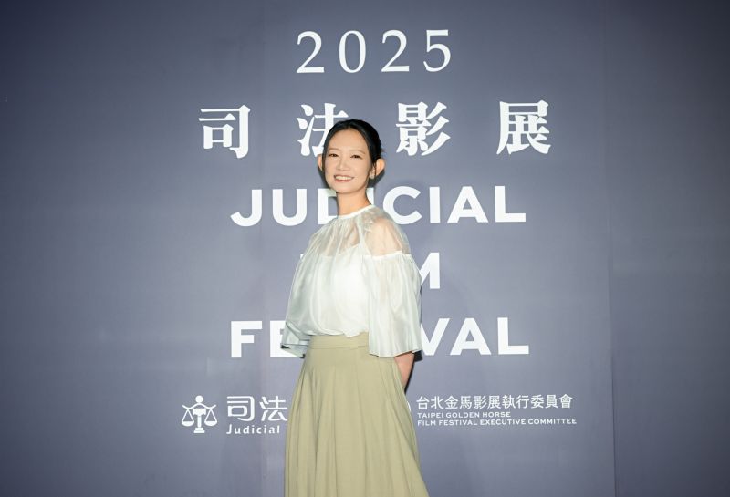 img1761027844.jpg