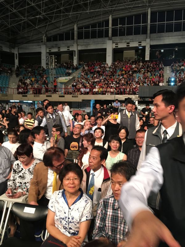 img1461592140.jpg
