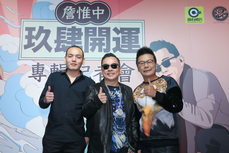 img1478095525.jpg