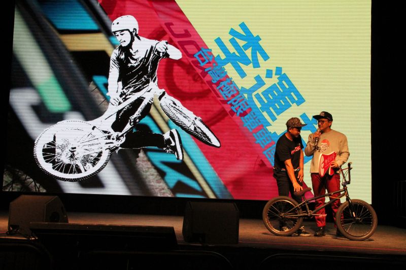 img1482599320.jpg